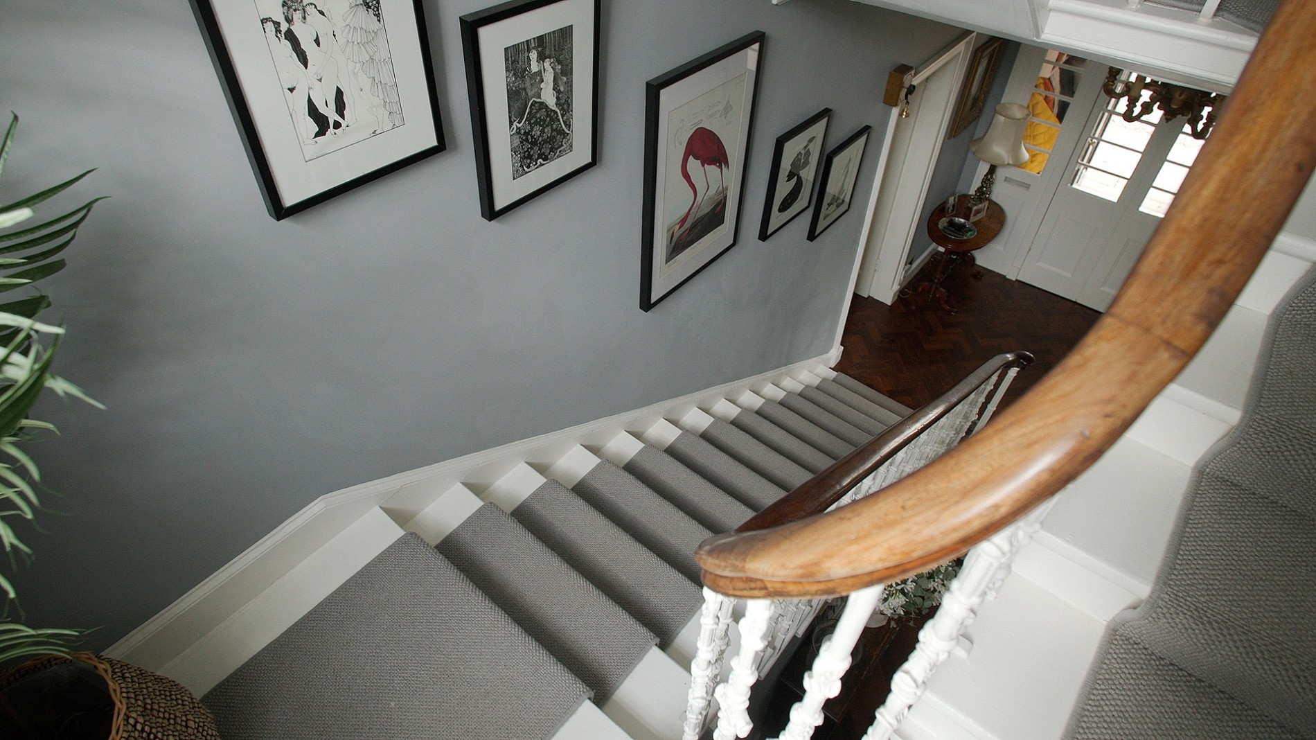 Victorian hallway with grey carpet